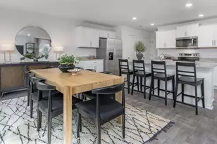 1539 Hamilton Hills Dr, Greensboro, NC 27406 - Photo 11