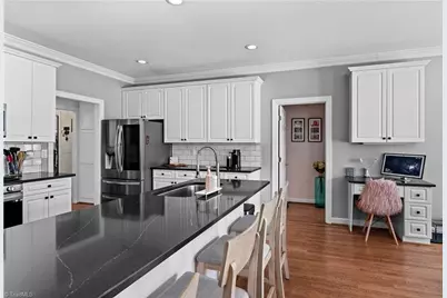 517 Oak Valley Boulevard, Advance, NC 27006 - Photo 11