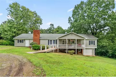156 Brooks Street, Troutman, NC 28166 - Photo 5