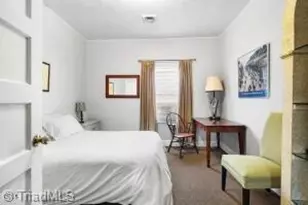 407 Oak St, Graham, NC 27253 - Photo 19