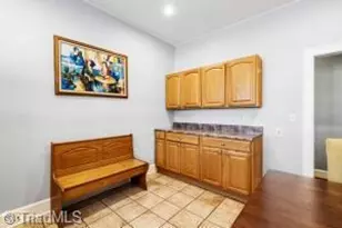 407 Oak St, Graham, NC 27253 - Photo 13