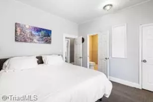 407 Oak St, Graham, NC 27253 - Photo 15