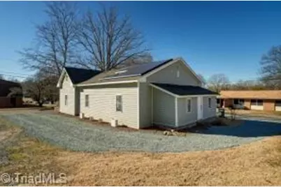 407 Oak Street, Graham, NC 27253 - Photo 29