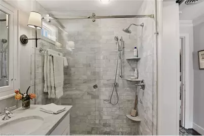 2032 Sussex Lane, Winston-Salem, NC 27104 - Photo 25