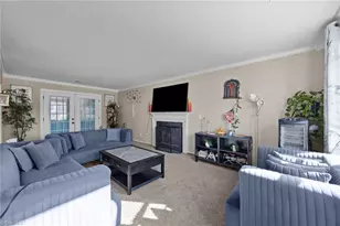 4202 Broadacres Dr, Greensboro, NC 27407 - Photo 3