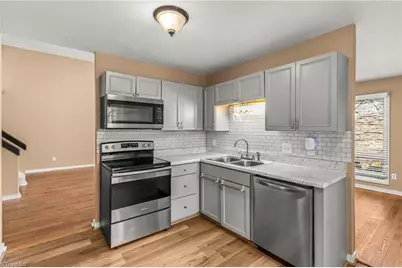 101 Maple Hill Court, Winston-Salem, NC 27106 - Photo 17