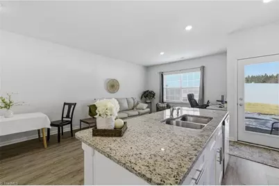 5526 Avery Drive, Trinity, NC 27370 - Photo 7