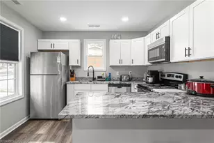 700 English St, Thomasville, NC 27360 - Photo 3