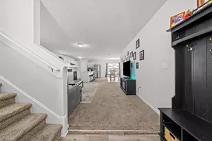 1705 Redbout Ct, Hope Mills, NC 28348 - Photo 9