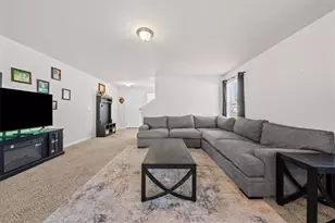 1705 Redbout Ct, Hope Mills, NC 28348 - Photo 13