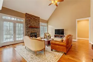 8925 Grv Pk Dr, Oak Ridge, NC 27310 - Photo 11