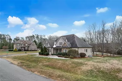 8925 Grove Park Drive, Oak Ridge, NC 27310 - Photo 3