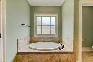 8925 Grv Pk Dr, Oak Ridge, NC 27310 - Photo 21