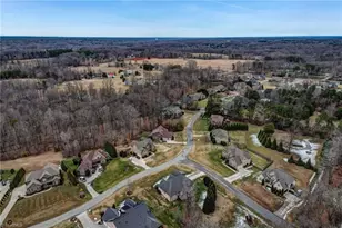 8925 Grv Pk Dr, Oak Ridge, NC 27310 - Photo 35