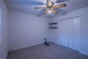 3504 Redington Dr, Greensboro, NC 27410 - Photo 33