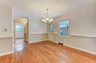 1010 Canonero Dr, Greensboro, NC 27410 - Photo 19