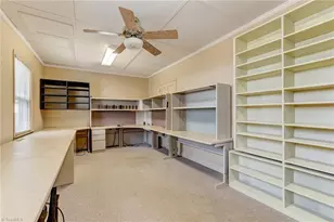 1010 Canonero Dr, Greensboro, NC 27410 - Photo 47