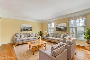 1010 Canonero Dr, Greensboro, NC 27410 - Photo 11