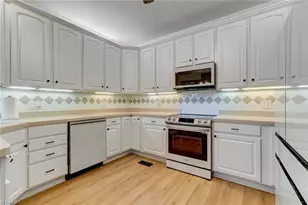 5541 Louis Sells Rd, Kernersville, NC 27284 - Photo 17