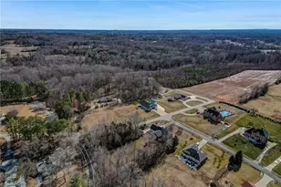 5541 Louis Sells Rd, Kernersville, NC 27284 - Photo 5