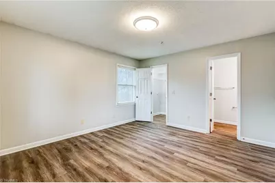 5934 Friendly Avenue, Greensboro, NC 27410 - Photo 17