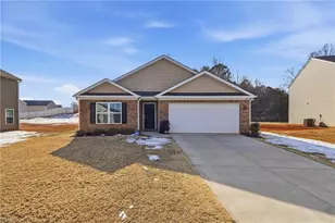 141 Emma Ct, Lexington, NC 27295 - Photo 1