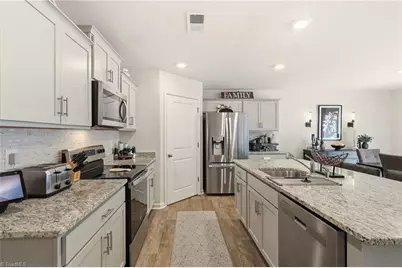 141 Emma Court, Lexington, NC 27295 - Photo 3