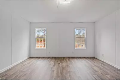 509 N Foster Street, Liberty, NC 27298 - Photo 23