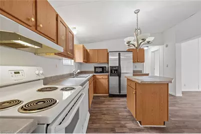 509 N Foster Street, Liberty, NC 27298 - Photo 13