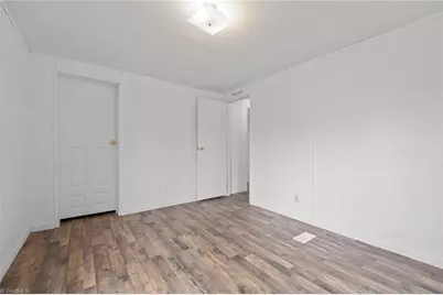 509 N Foster Street, Liberty, NC 27298 - Photo 23