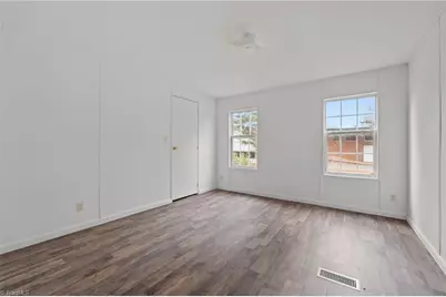 509 N Foster Street, Liberty, NC 27298 - Photo 17