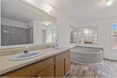 509 N Foster Street, Liberty, NC 27298 - Photo 25