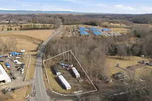 105 E Brocktown Rd, Moravian Falls, NC 28654 - Photo 5