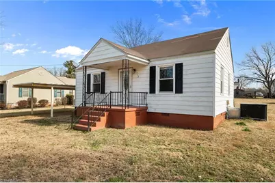 312 Pickett Circle, Liberty, NC 27298 - Photo 3