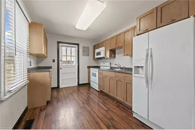 312 Pickett Circle, Liberty, NC 27298 - Photo 13