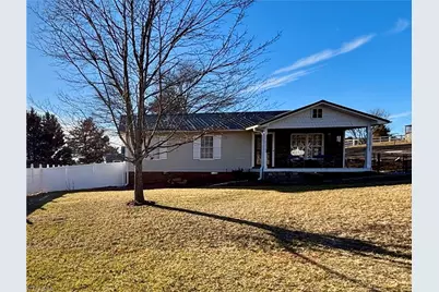 144 Strawberry Lane, Mount Airy, NC 27030 - Photo 27