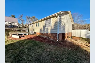 144 Strawberry Lane, Mount Airy, NC 27030 - Photo 23