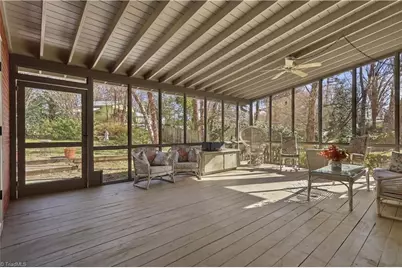 1040 Cantering Road, High Point, NC 27262 - Photo 21