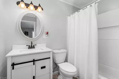 415 Crestview Drive, Thomasville, NC 27360 - Photo 15