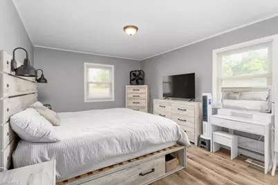 415 Crestview Drive, Thomasville, NC 27360 - Photo 13