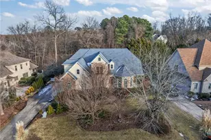 900 Jefferson Wood Ln, Greensboro, NC 27410 - Photo 47