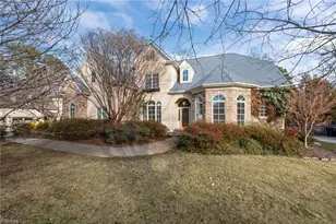 900 Jefferson Wood Ln, Greensboro, NC 27410 - Photo 3