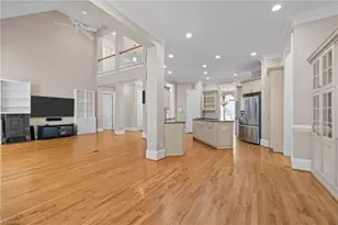 900 Jefferson Wood Ln, Greensboro, NC 27410 - Photo 17