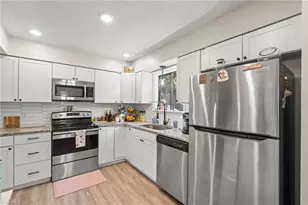 242 Northpoint Ave, High Point, NC 27262 - Photo 5