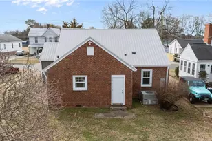 213 Guthrie St, Graham, NC 27253 - Photo 3