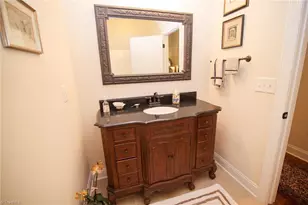 5416 Ggo Dr, Greensboro, NC 27406 - Photo 17