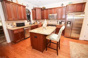 5416 Ggo Dr, Greensboro, NC 27406 - Photo 13