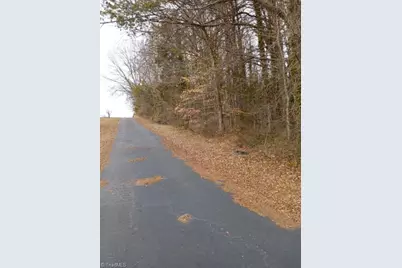 135 Effie Lane, Statesville, NC 28625 - Photo 3