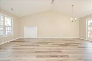 2110 Highfield Park Dr, Winston-Salem, NC 27127 - Photo 7