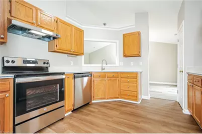 2110 Highfield Park Drive, Winston-Salem, NC 27127 - Photo 5